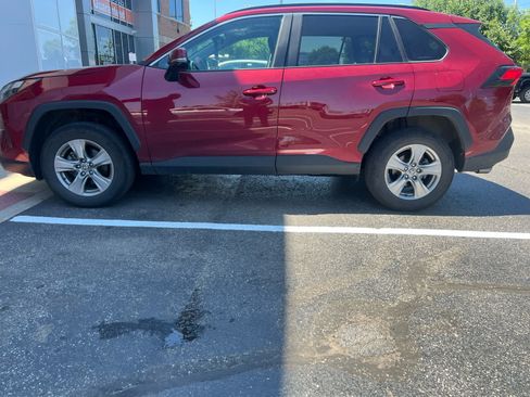 Used 2023 Toyota RAV4 XLE w/ Convenience Package AWD/4WD image 3