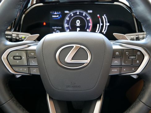 Certified 2026 Lexus NX 350 AWD w/ Accessory Package (2T) image 30