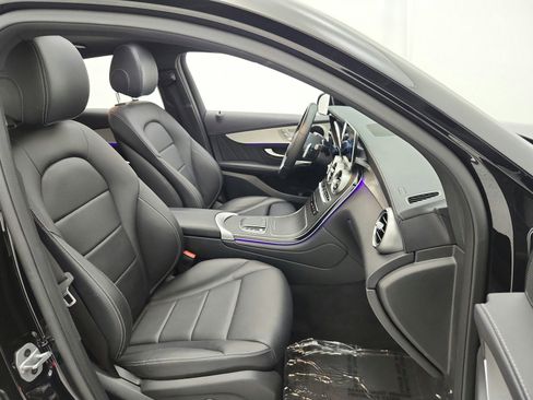 Used 2022 Mercedes-Benz GLC 300 4MATIC Coupe image 20