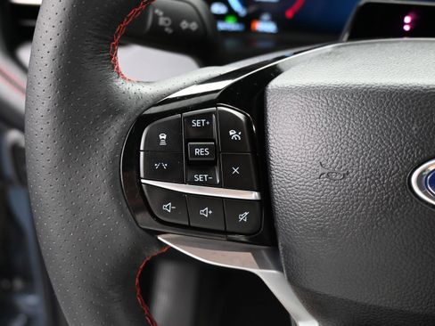 Used 2025 Ford Explorer ST-Line w/ Premium Package RWD image 14