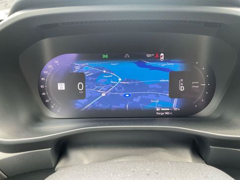 Certified 2023 Volvo XC40 Recharge Ultimate AWD/4WD image 19