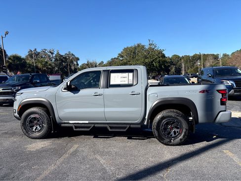 New 2026 Nissan Frontier PRO-4X w/ Pro-4x Convenience Package image 23