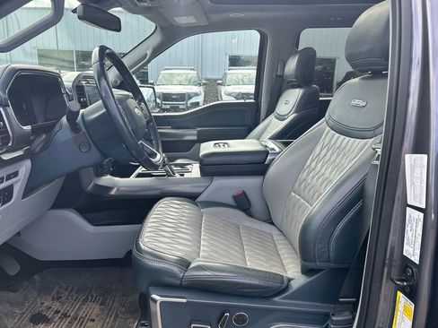 Used 2021 Ford F150 Limited image 5