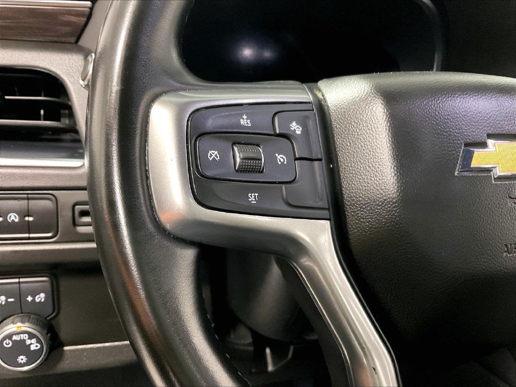 Used 2024 Chevrolet Suburban LT AWD/4WD image 23