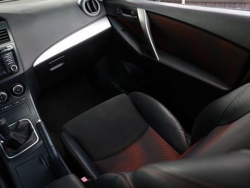 Used 2013 MAZDA MAZDA3 Touring FWD image 25