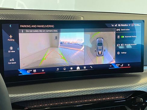 New 2026 BMW 330i xDrive Sedan w/ M Sport Package image 25