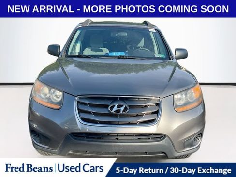 Used 2011 Hyundai Santa Fe GLS AWD/4WD image 2