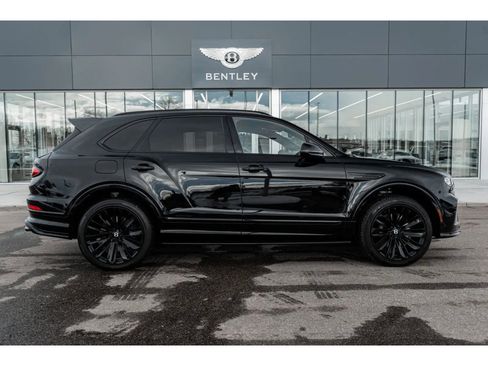 Used 2023 Bentley Bentayga Speed image 14