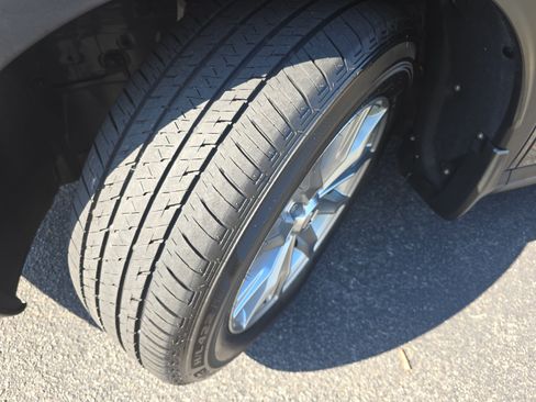 Used 2025 Honda CR-V EX image 31