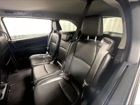 Used 2023 Honda Odyssey EX-L image 15