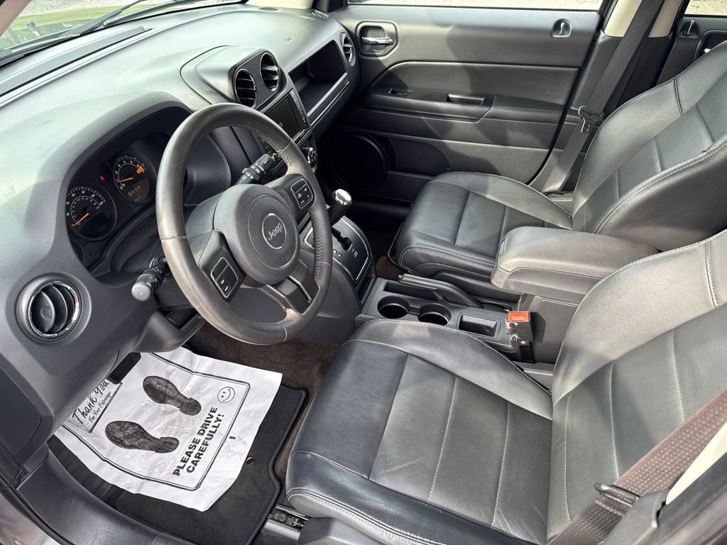 Used 2015 Jeep Patriot High Altitude FWD image 14