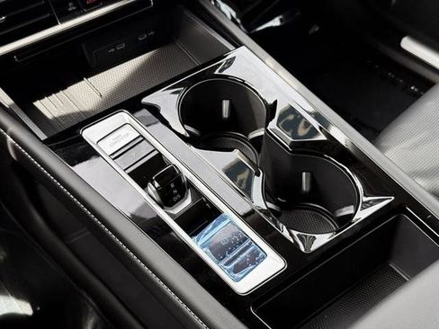 New 2025 Volkswagen Atlas SEL AWD/4WD image 19