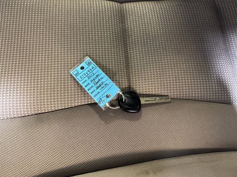 Used 2013 Hyundai Elantra GT image 32