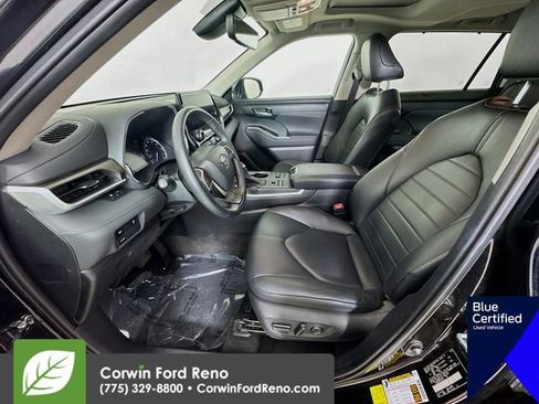 Used 2023 Toyota Highlander XLE image 24
