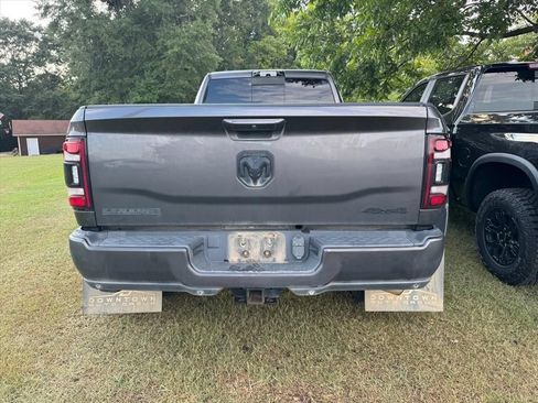 Used 2022 RAM 3500 Laramie w/ Night Edition AWD/4WD image 4
