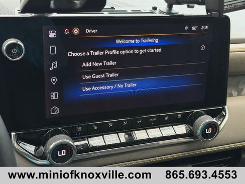 Used 2024 Chevrolet Colorado ZR2 w/ ZR2 Convenience Package III AWD/4WD image 31