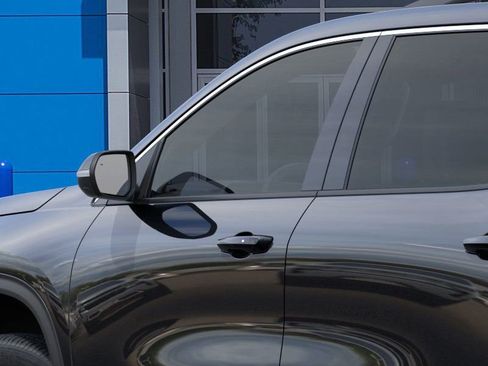 New 2026 Chevrolet Traverse LT image 13