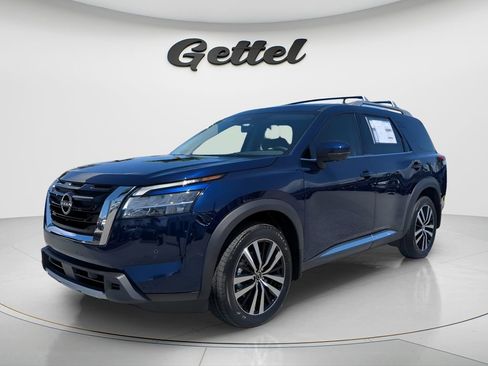 Certified 2024 Nissan Pathfinder Platinum w/ Cargo Package image 2