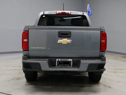 Used 2018 Chevrolet Colorado W/T w/ WT Convenience Package AWD/4WD image 9