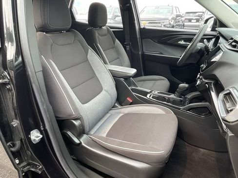 Certified 2023 Chevrolet TrailBlazer LT w/ Convenience Package AWD/4WD image 26