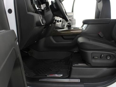 New 2026 Chevrolet Silverado 1500 LT Trail Boss AWD/4WD image 18