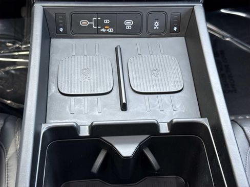Used 2025 Hyundai Santa Fe Calligraphy FWD image 13
