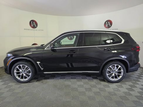 New 2026 BMW X5 xDrive40i image 6
