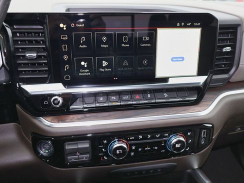 New 2026 GMC Sierra 2500 SLT w/ SLT Premium Package image 16