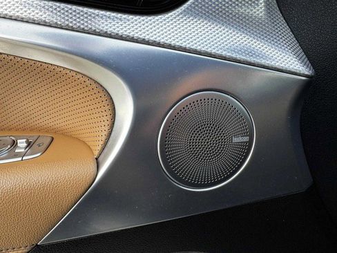 Used 2022 Genesis G70 2.0T w/ Prestige Package image 39