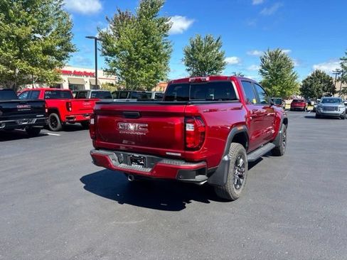 Used 2024 GMC Canyon Elevation w/ Elevation Premium Package AWD/4WD image 6