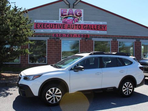 Used 2021 Subaru Outback AWD/4WD image 1