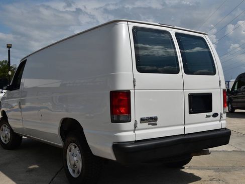Used 2014 Ford E-250 and Econoline 250 w/ Power Group RWD image 5