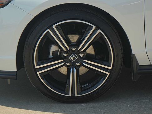 Certified 2026 Honda Accord SE image 7