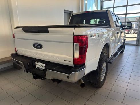 Used 2018 Ford F250 XLT w/ Camper Package AWD/4WD image 41