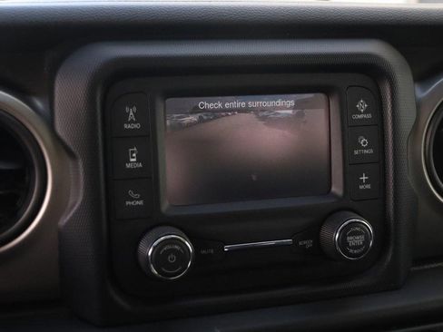 Used 2020 Jeep Wrangler Unlimited Sport S AWD/4WD image 17