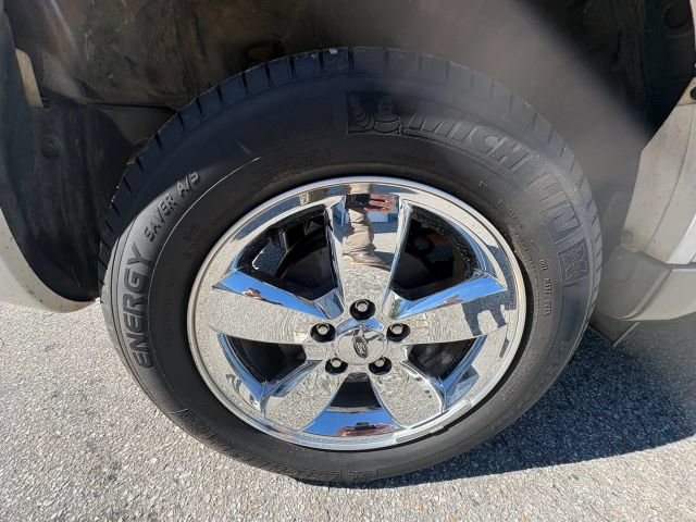 Used 2012 Ford Escape Limited AWD/4WD image 11