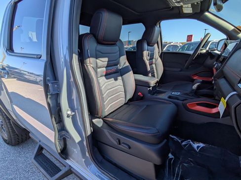New 2026 Nissan Frontier PRO-4X w/ Pro Premium Package AWD/4WD image 33