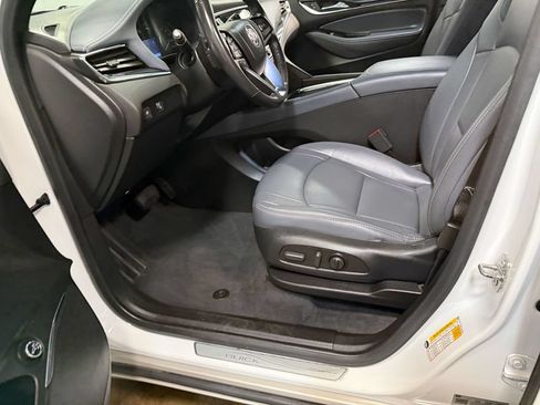 Used 2023 Buick Enclave Essence AWD/4WD image 57