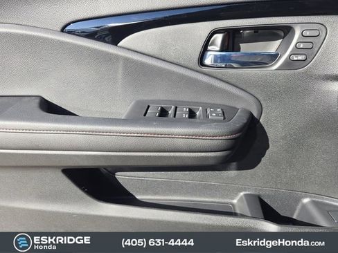 New 2026 Honda Ridgeline Black Edition image 16