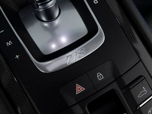 Certified 2025 Porsche 718 Boxster GTS RWD image 31