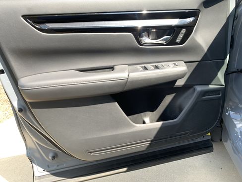 Used 2023 Honda CR-V EX-L image 14