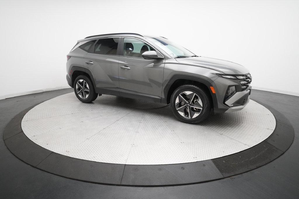 Used 2025 Hyundai Tucson SEL AWD/4WD image 35