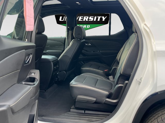 Used 2024 Chevrolet Traverse Premier w/ Redline Edition FWD image 9