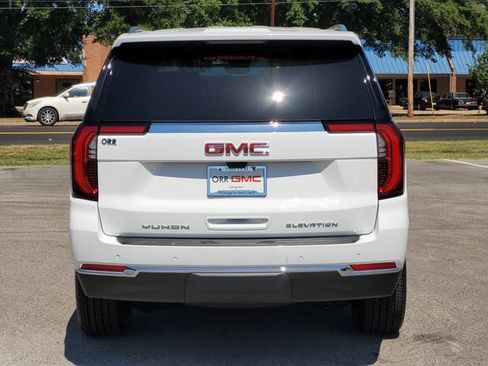 New 2026 GMC Yukon Elevation w/ Elevation Premium Package RWD image 5