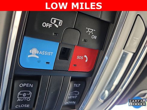 Used 2024 Jeep Grand Cherokee L Altitude image 21