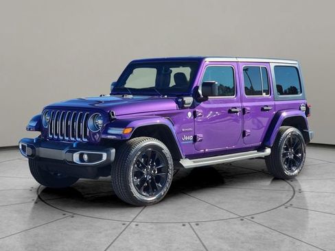 Certified 2023 Jeep Wrangler Unlimited Sahara w/ Cold Weather Group image 3
