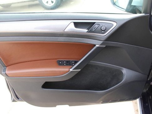 Used 2017 Volkswagen Golf Alltrack S image 20