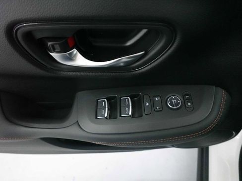 Certified 2024 Honda HR-V Sport image 11
