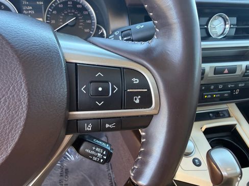Used 2018 Lexus ES 350 w/ Navigation System Package image 15