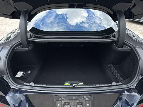 Used 2023 BMW M850i xDrive Coupe w/ M Carbon Exterior Package image 23